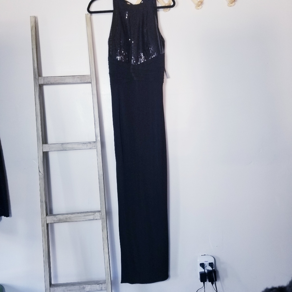 NWT R&M RICHARDS BLACK FORAL MAXI DRESS WITH SEQUINS SIZE 12